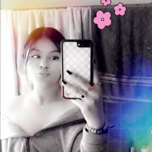 Meet your Posher, Alyssa